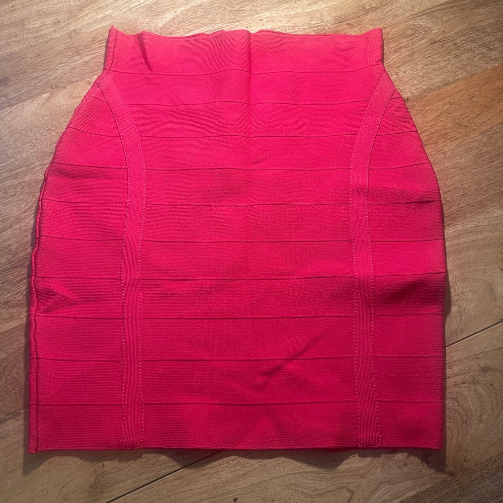Guess pink mini skirt